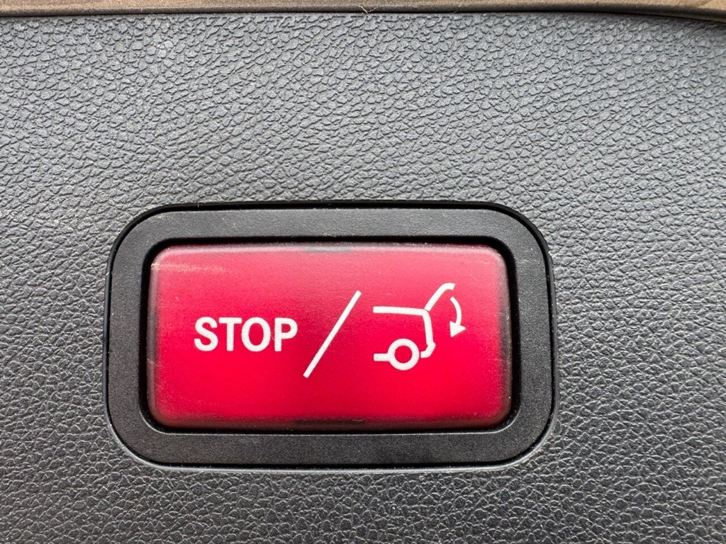 Used Mercedes-Benz CLS 2014 for sale - 77905170: Photo 12