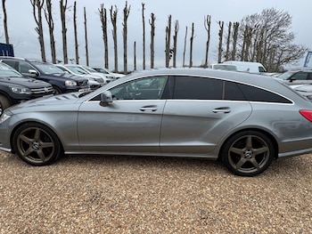 Used Mercedes-Benz CLS 2014 for sale - 77905170: Photo
