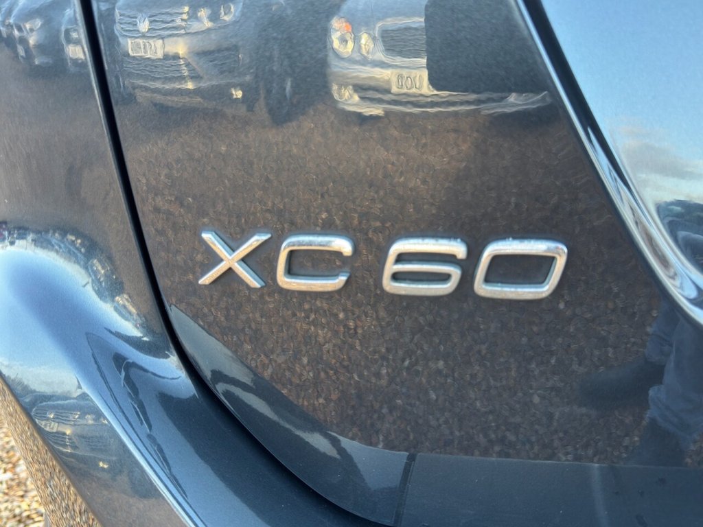 Used Volvo XC60 2011 for sale - 77172074: Photo 10