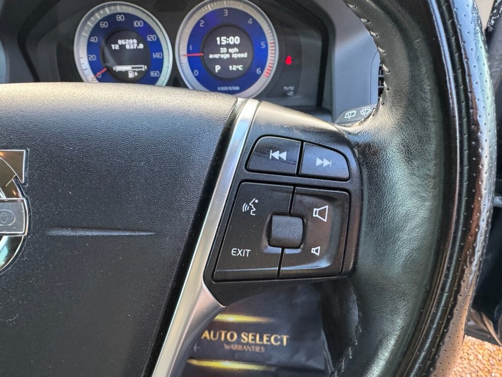 Used Volvo XC60 2011 for sale - 77172074: Photo 21