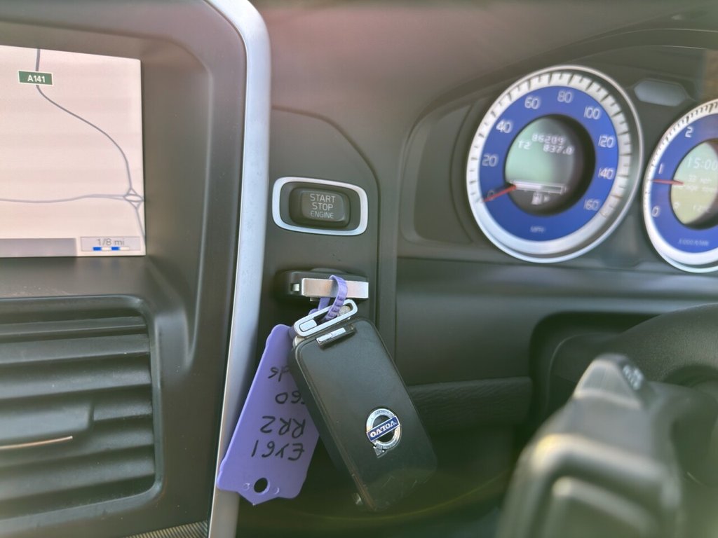 Used Volvo XC60 2011 for sale - 77172074: Photo 27