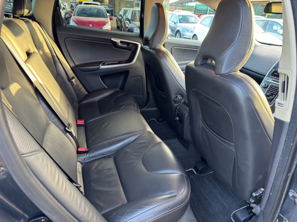 Used Volvo XC60 2011 for sale - 77172074: Photo 29