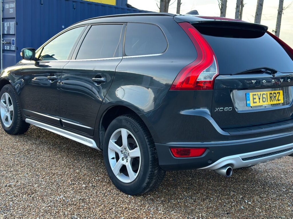 Used Volvo XC60 2011 for sale - 77172074: Photo 5