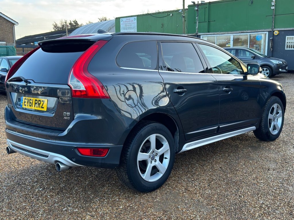 Used Volvo XC60 2011 for sale - 77172074: Photo 7