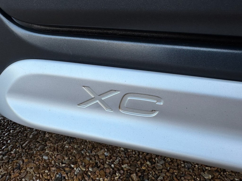 Used Volvo XC60 2011 for sale - 77172074: Photo 9