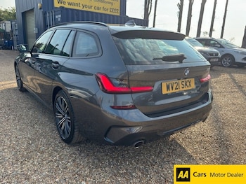Used BMW 3 Series 2021 for sale - 79170738: Photo