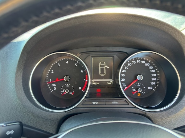 Used Volkswagen Polo 2014 for sale - 76068776: Photo 20