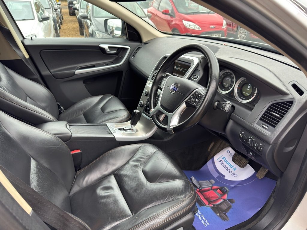 Used Volvo XC60 2011 for sale - 77693538: Photo 14