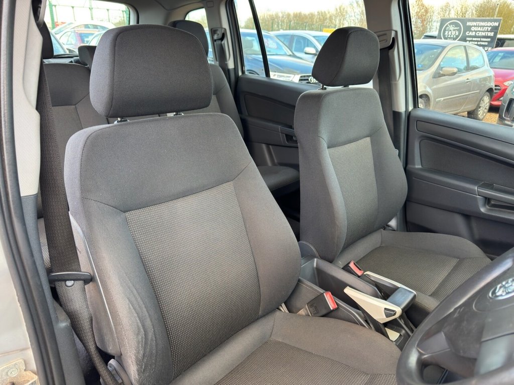 Used Vauxhall Zafira 2008 for sale - 77636735: Photo 25