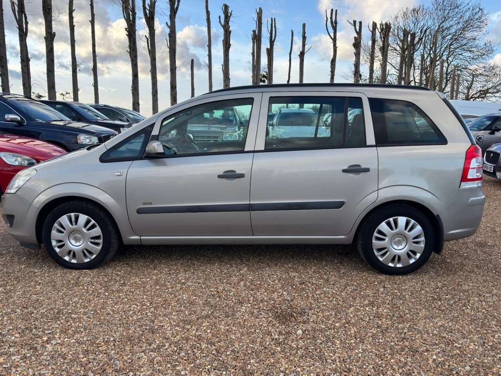 Used Vauxhall Zafira 2008 for sale - 77636735: Photo 4