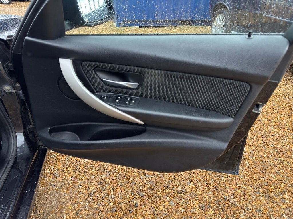 Used BMW 3 Series 2014 for sale - 77571903: Photo 15