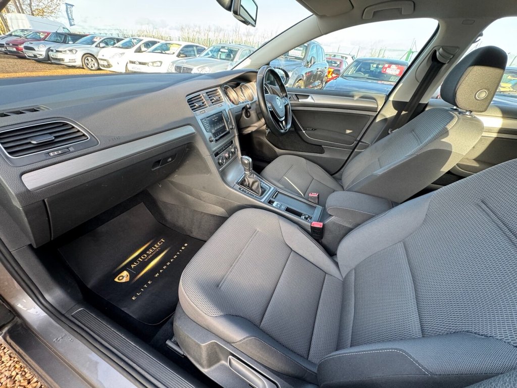 Used Volkswagen Golf 2015 for sale - 77122197: Photo 26