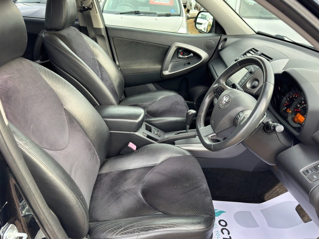 Used Toyota RAV4 2010 for sale - 78029807: Photo 17