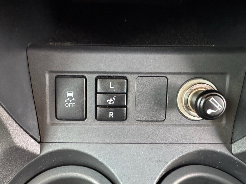 Used Toyota RAV4 2010 for sale - 78029807: Photo 28