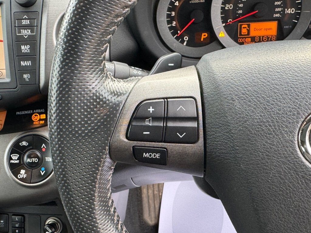 Used Toyota RAV4 2010 for sale - 78029807: Photo 32