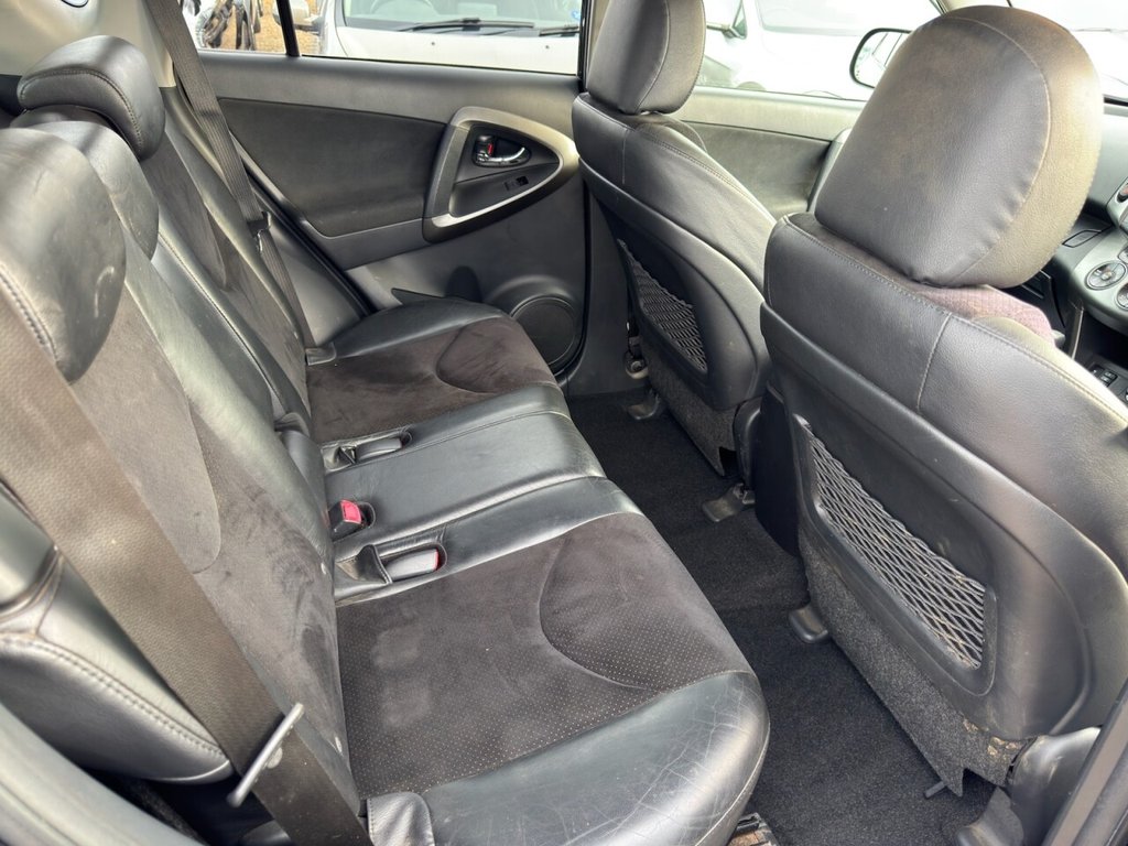 Used Toyota RAV4 2010 for sale - 78029807: Photo 38