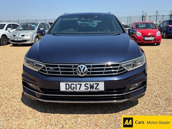 Used Volkswagen Passat 2017 for sale - 79539108: Photo