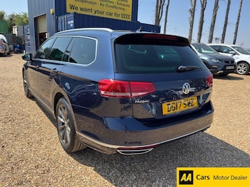 Used Volkswagen Passat 2017 for sale - 79539108: Photo