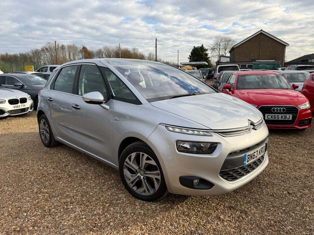 Used Citroen C4 Picasso 2013 for sale - 76582821: Photo 16
