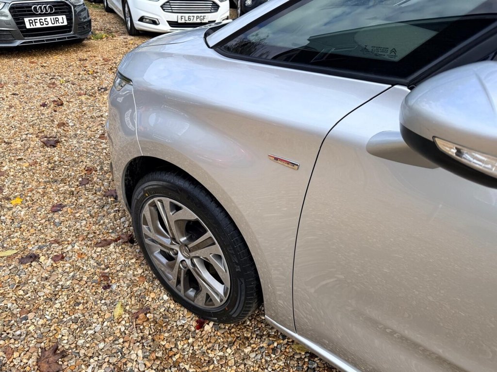 Used Citroen C4 Picasso 2013 for sale - 76582821: Photo 8