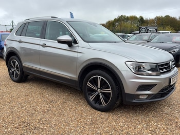 Volkswagen - Tiguan