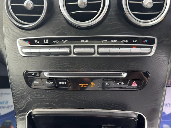 Used Mercedes-Benz GLC 2018 for sale - 75680874: Photo 32