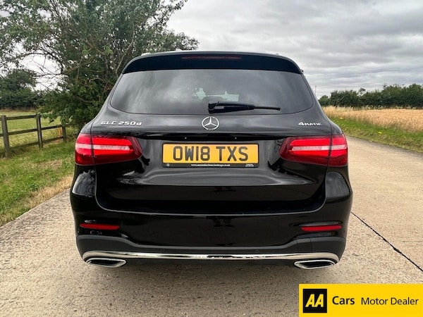 Used Mercedes-Benz GLC 2018 for sale - 75680874: Photo 4