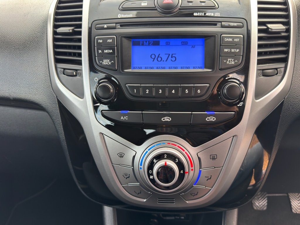 Used Hyundai Ix20 2011 for sale - 76654534: Photo 20