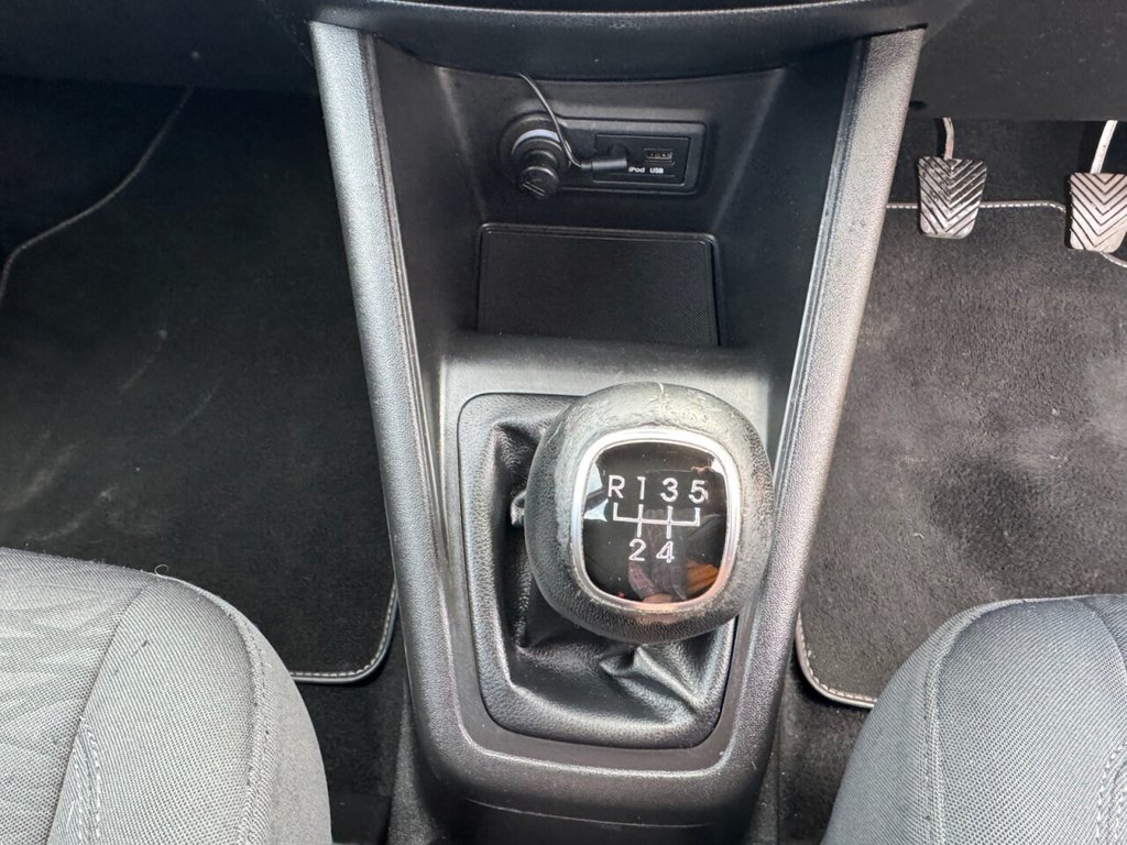 Used Hyundai Ix20 2011 for sale - 76654534: Photo 21