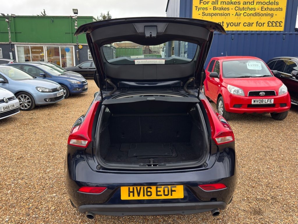 Used Volvo V40 2016 for sale - 76256541: Photo 13