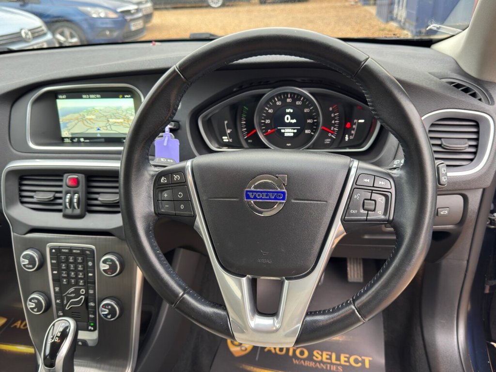 Used Volvo V40 2016 for sale - 76256541: Photo 28