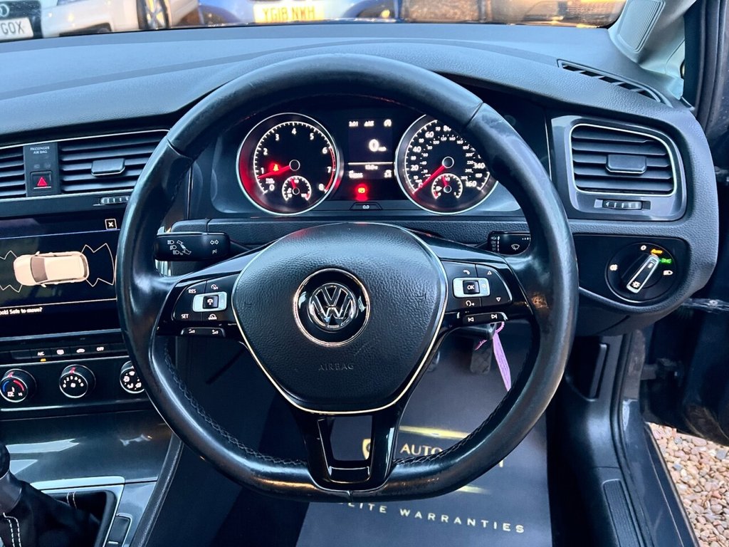 Used Volkswagen Golf 2018 for sale - 77583096: Photo 18