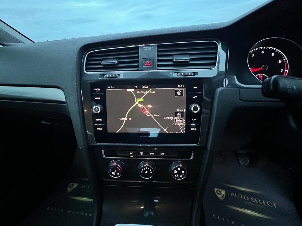 Used Volkswagen Golf 2018 for sale - 77583096: Photo 28