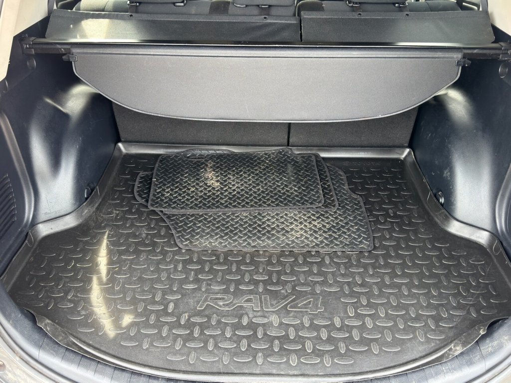 Used Toyota RAV4 2014 for sale - 77967628: Photo 12