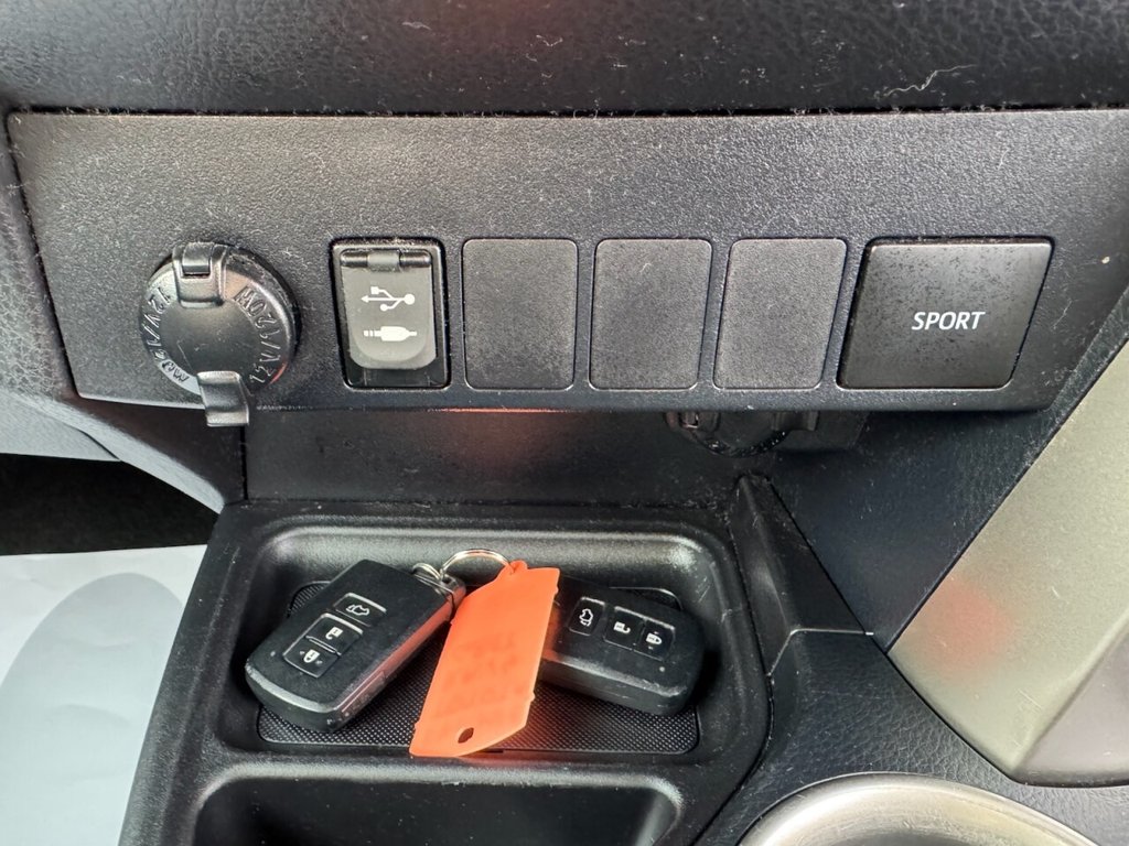 Used Toyota RAV4 2014 for sale - 77967628: Photo 23