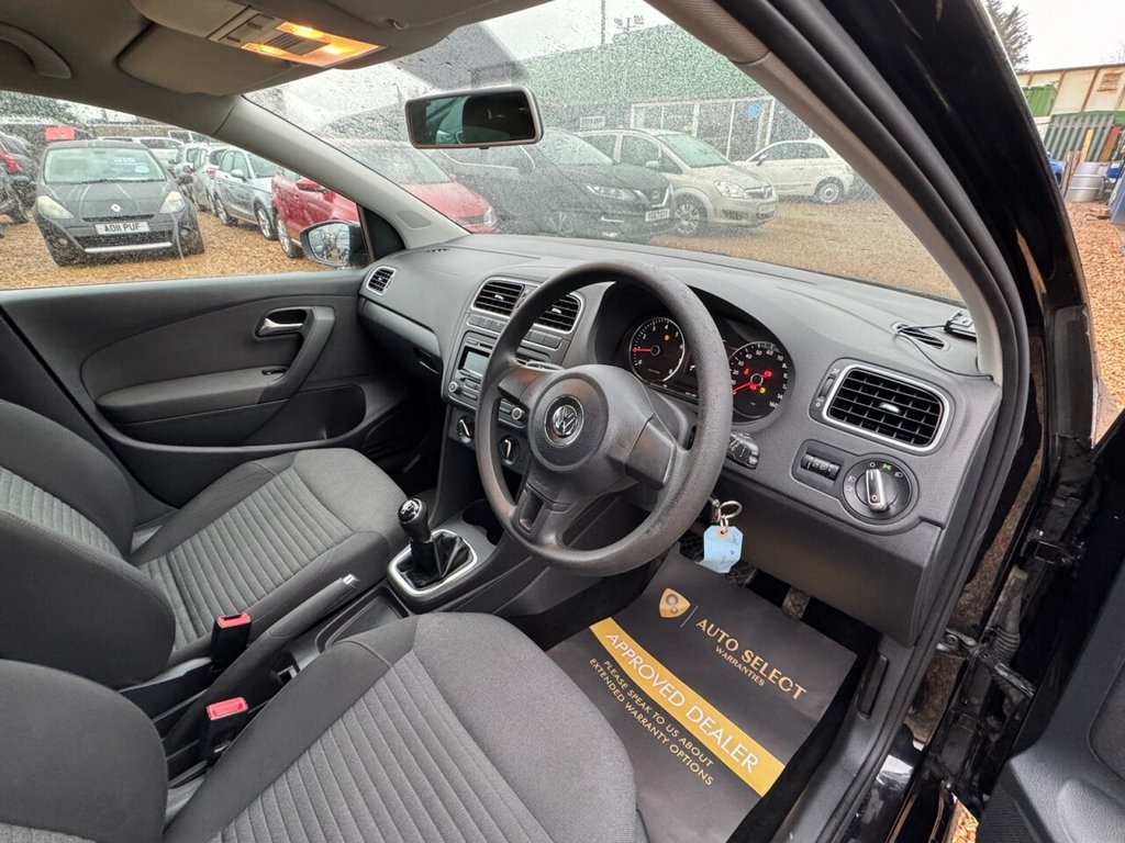 Used Volkswagen Polo 2013 for sale - 77608804: Photo 11
