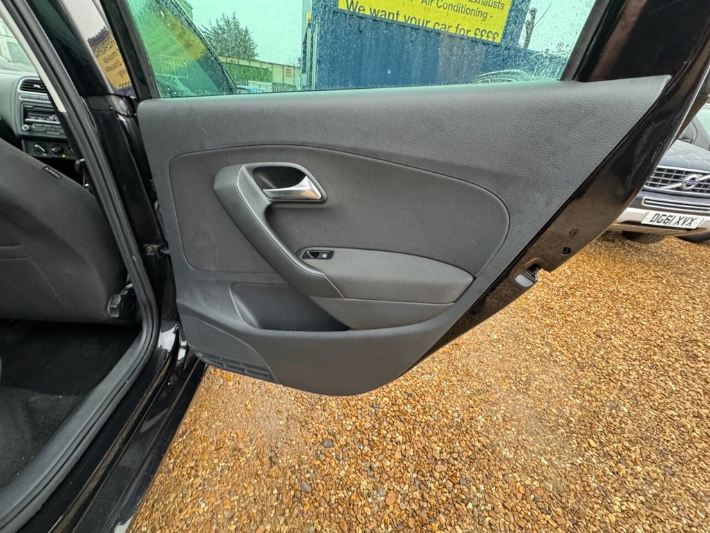 Used Volkswagen Polo 2013 for sale - 77608804: Photo 25