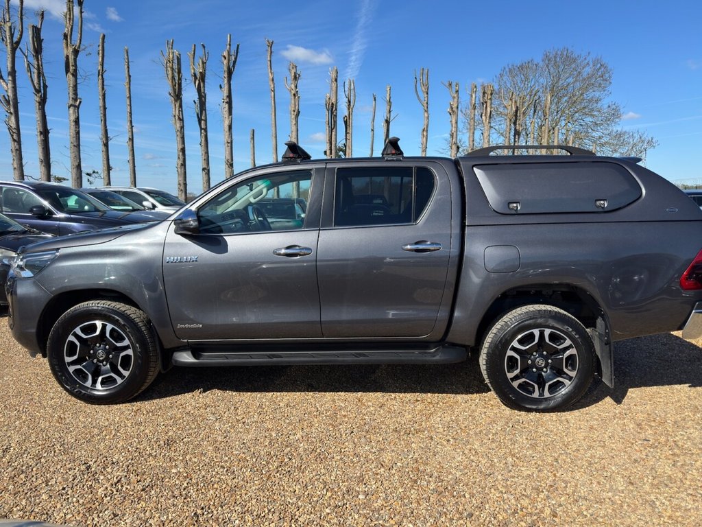 Used Toyota Hilux 2021 for sale - 78030692: Photo 11