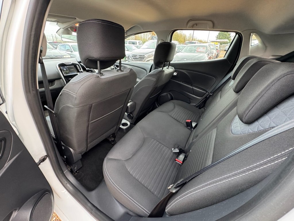 Used Renault Clio 2015 for sale - 76546944: Photo 39