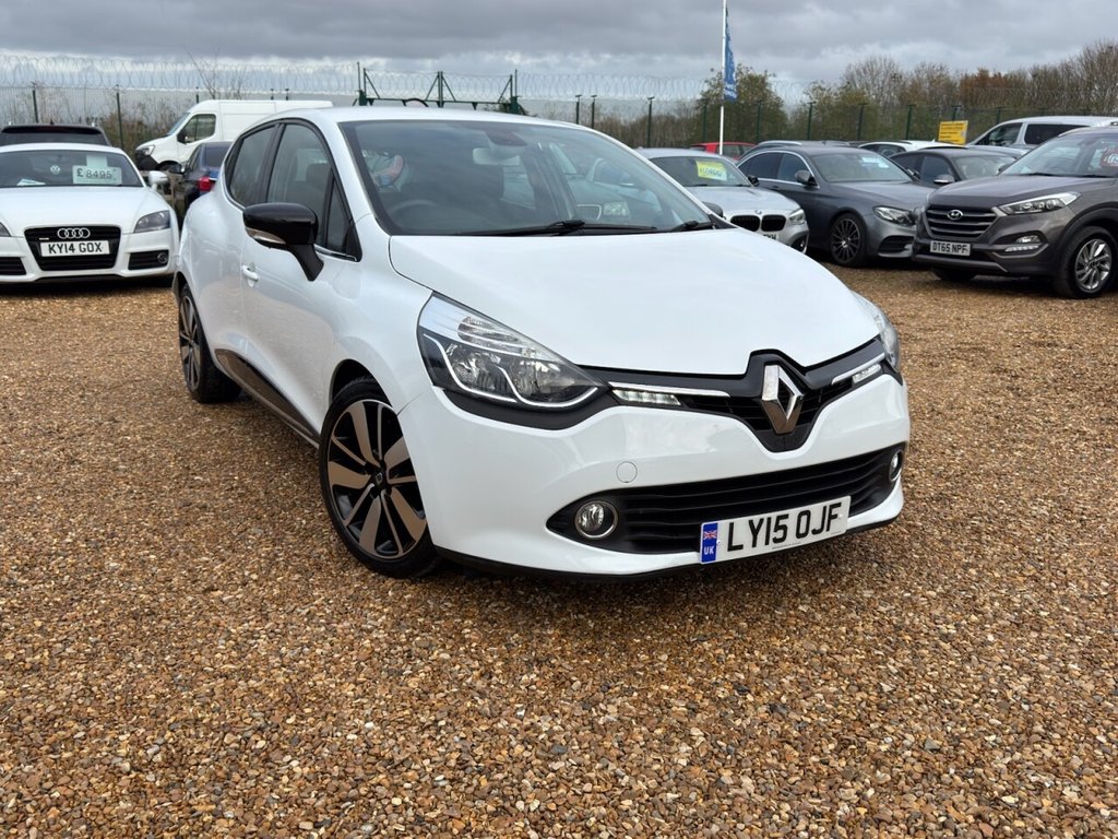 Used Renault Clio 2015 for sale - 76546944: Photo 9