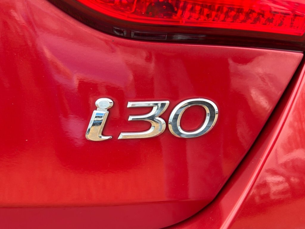 Used Hyundai i30 2015 for sale - 77463892: Photo 10