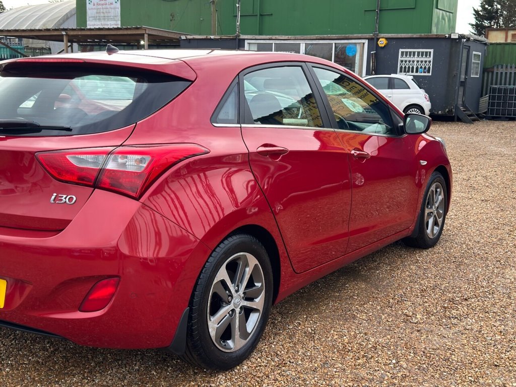 Used Hyundai i30 2015 for sale - 77463892: Photo 7