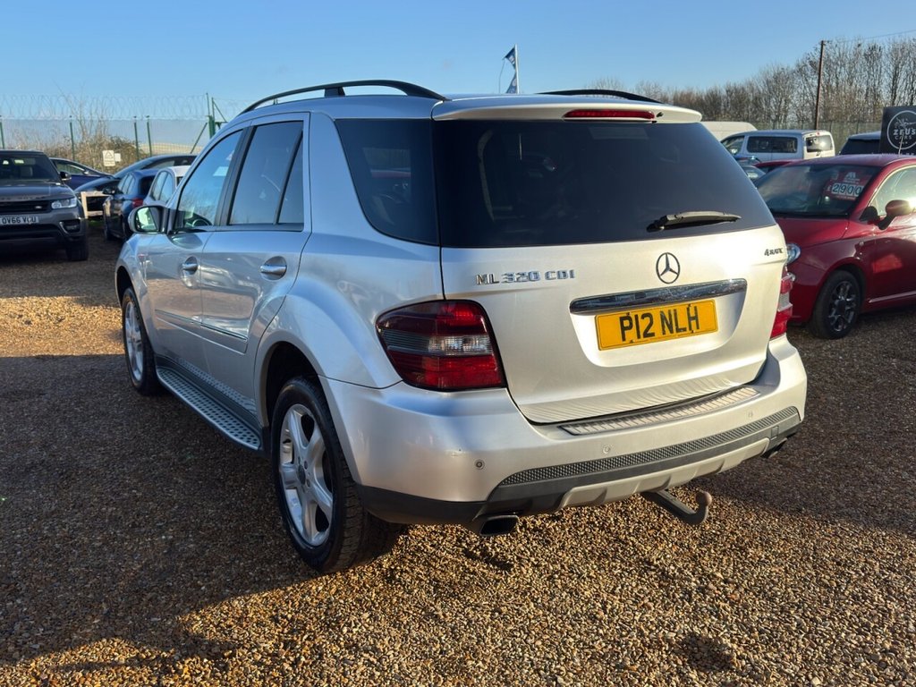 Used Mercedes-Benz M Class 2008 for sale - 77631973: Photo 10