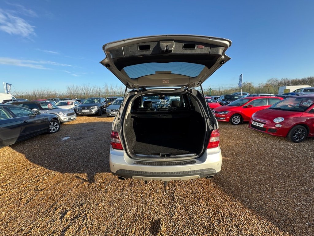 Used Mercedes-Benz M Class 2008 for sale - 77631973: Photo 12