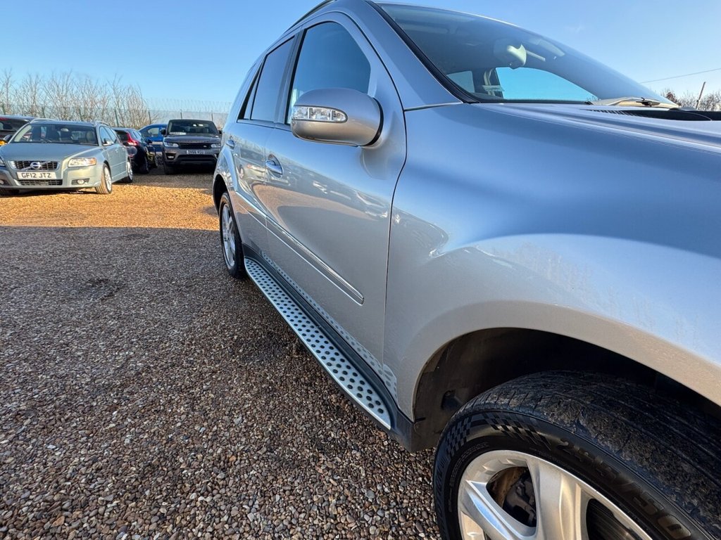 Used Mercedes-Benz M Class 2008 for sale - 77631973: Photo 14