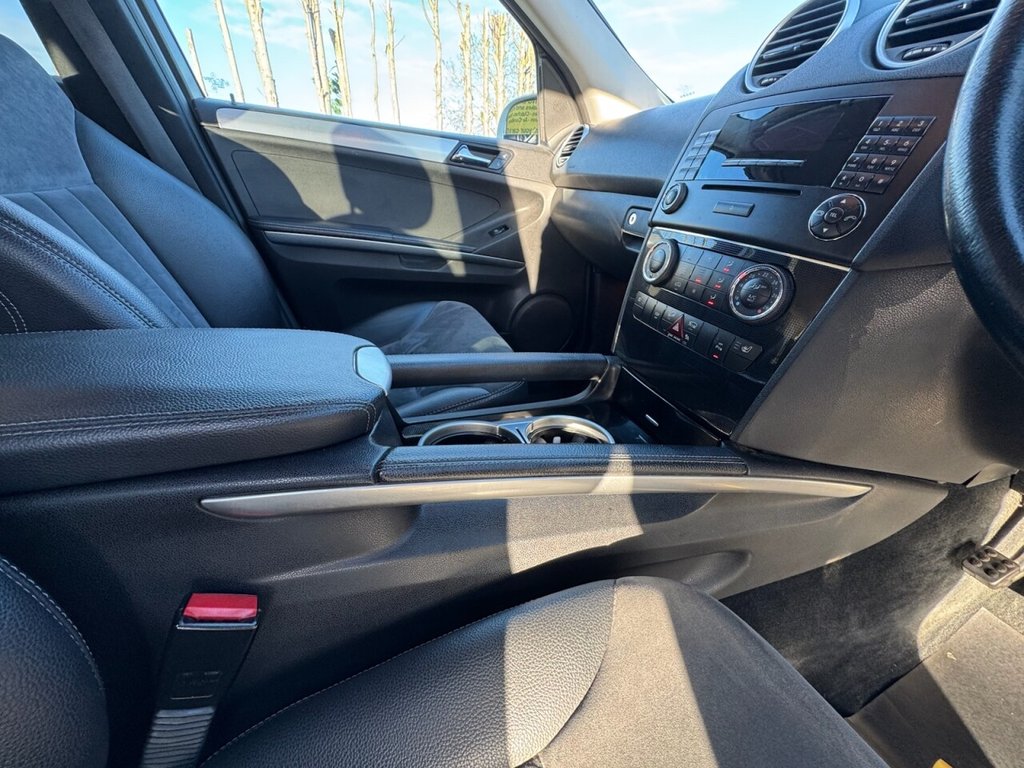 Used Mercedes-Benz M Class 2008 for sale - 77631973: Photo 25