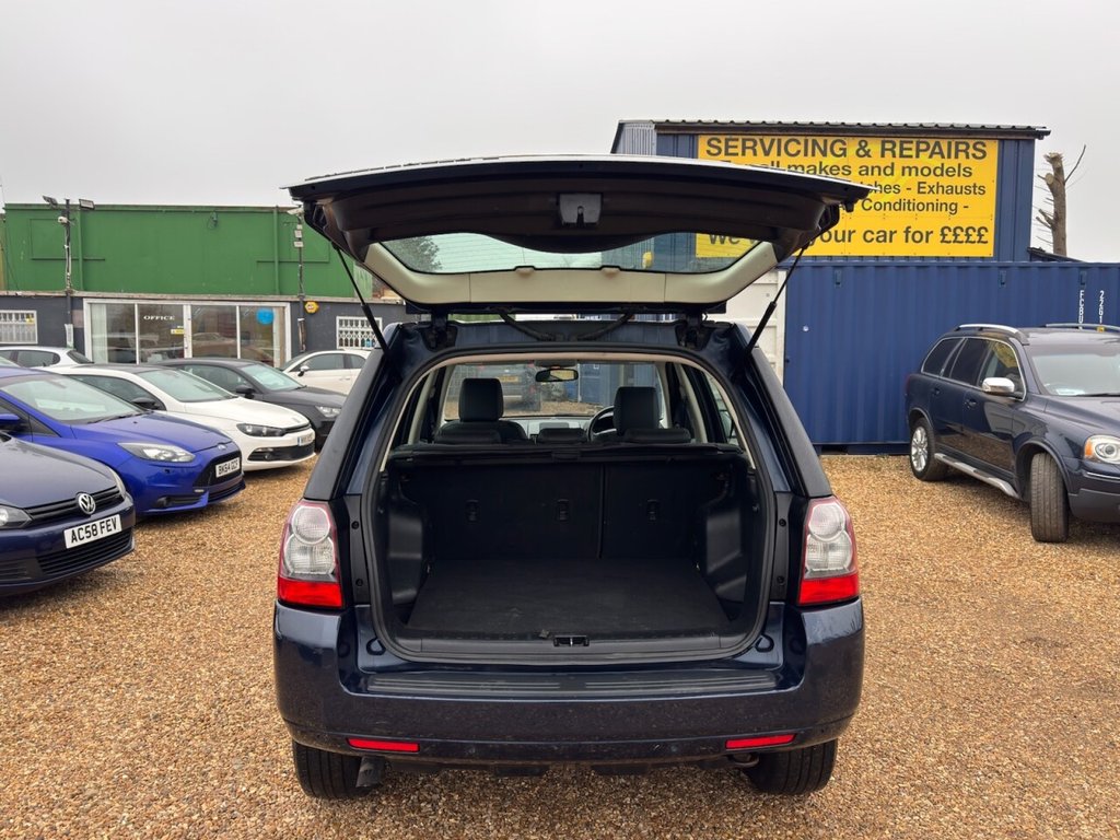 Used Land Rover Freelander 2011 for sale - 77780713: Photo 11