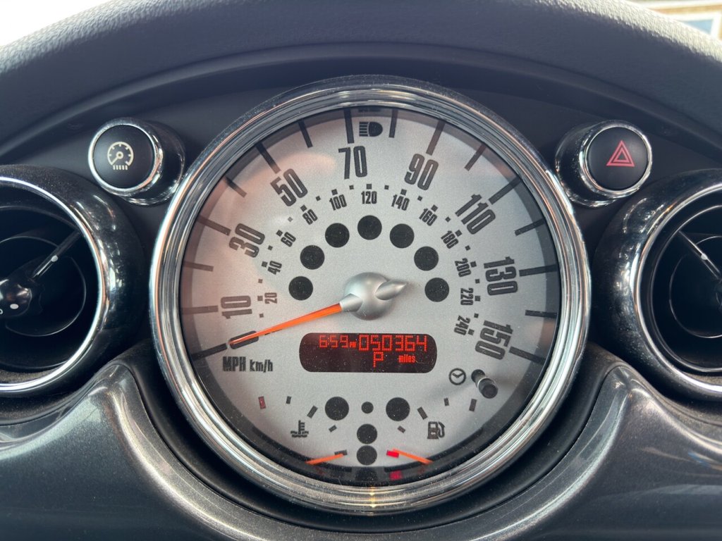 Used MINI Convertible 2007 for sale - 77655267: Photo 11