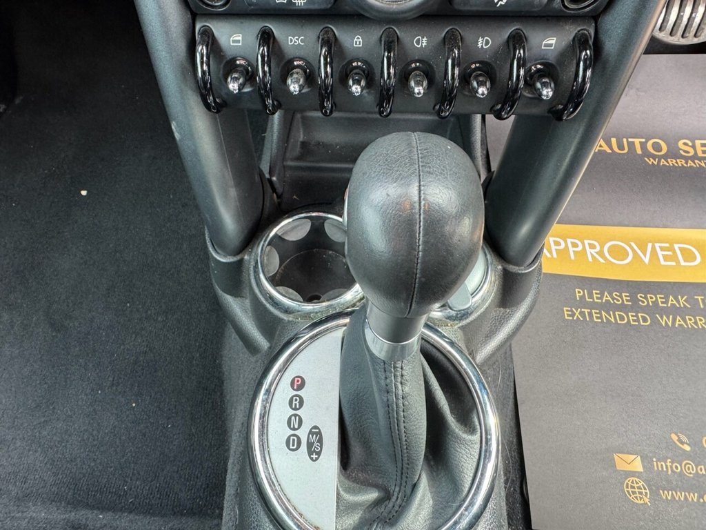 Used MINI Convertible 2007 for sale - 77655267: Photo 13