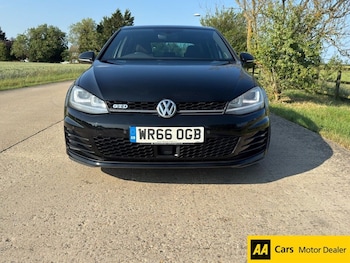 Used Volkswagen Golf 2016 for sale - 74991727: Photo
